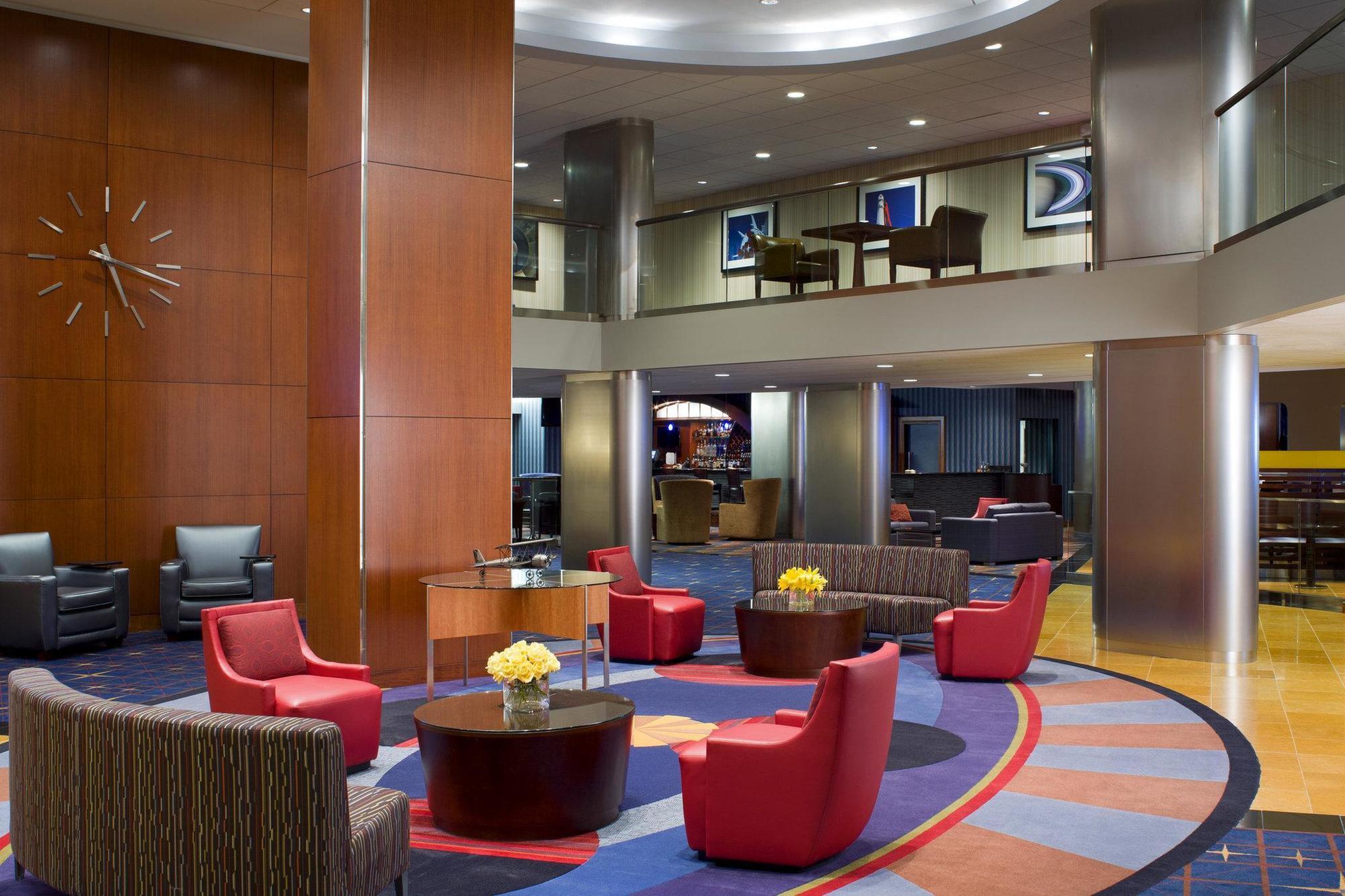 Sheraton Cleveland Airport Hotel Extérieur photo